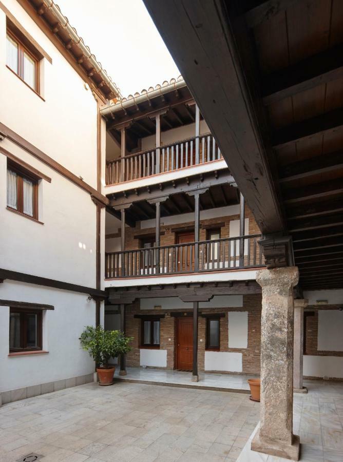 Apartamento Santiago Granada Bagian luar foto